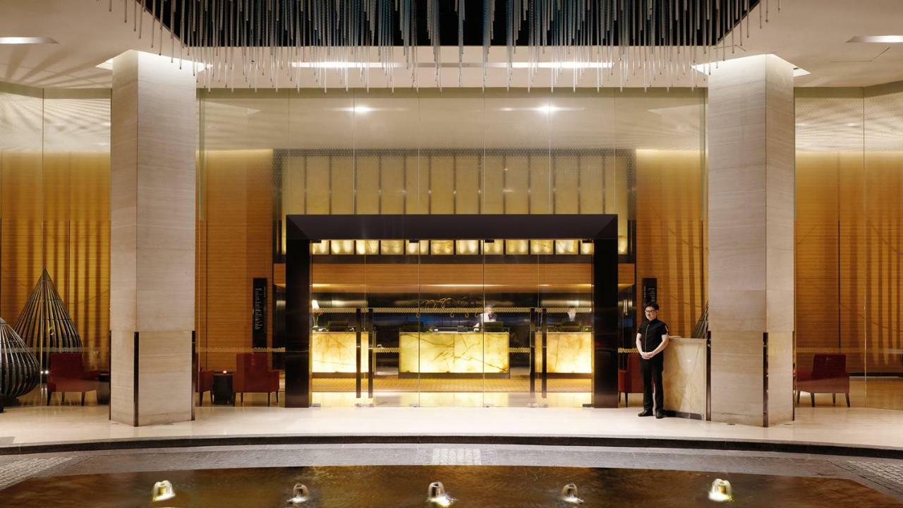 Jc Kevin Sathorn Bangkok Hotel Exterior foto